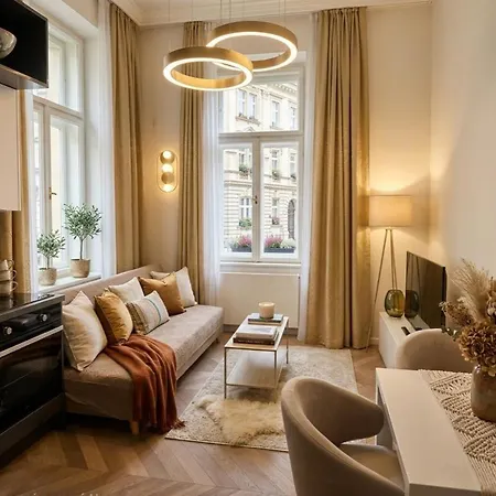Apartamento Beautiful With Terrace In Center Of Praga