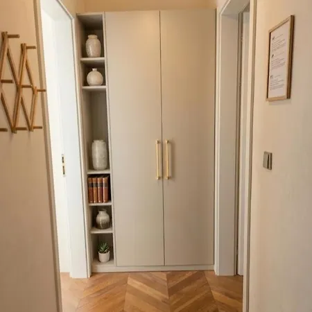 Apartamento Beautiful With Terrace In Center Of Praga